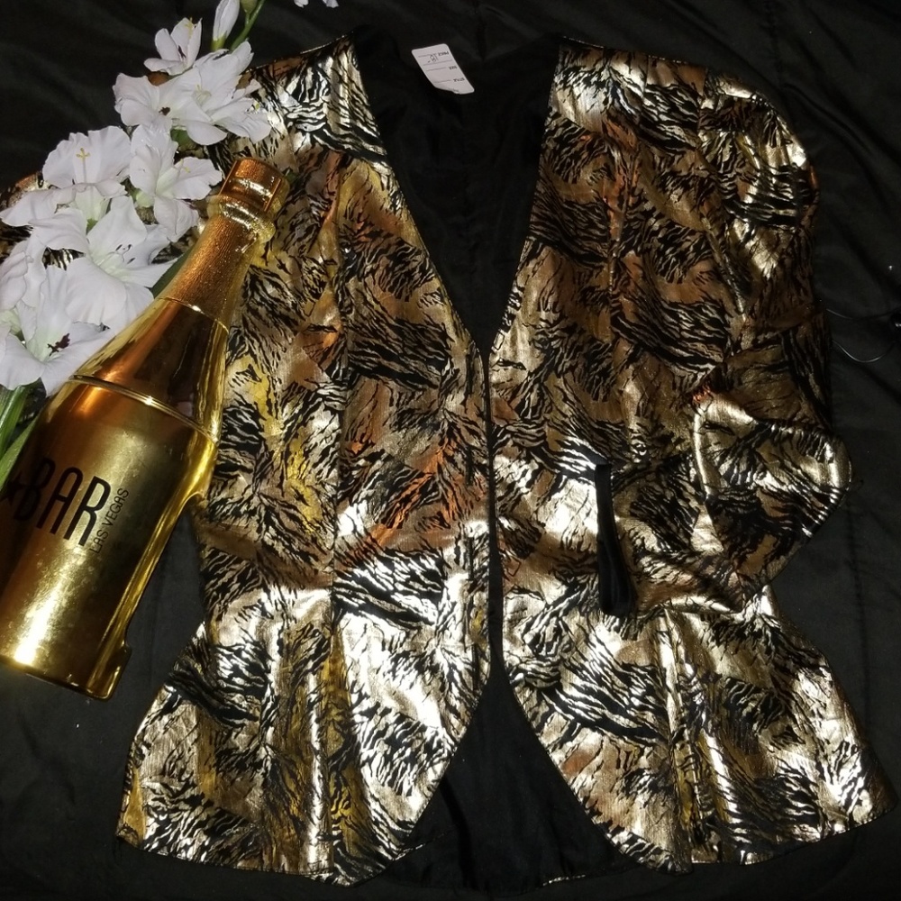 VINTAGE Black and metallic gold  Peplum blazer